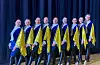 Batonflag senior: Fra venstre: Emmelin Hjelmeseter, Malin Nordnes, Ingrid Andrea Kvalvåg Panayiotou, Emilia Åsbø, Malin Åsbø, Ingeborg Storstein, Sunniva Vikse, Cecilie Førre Apeland, Alex Heggheim Petersen. Foto: Privat