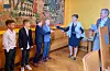 Bjørg Thorell Krabbedal frå Norges Livredningsselskap og Haugesund-ordførar Arne Christian Mohn delte ut diplomane til Daniel Kalukila Nesse, Herman Salte-Enoksen, Oliver Måge og Samuel Enoksen Timmermann.