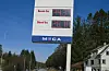 Godt over 24 kroner for bensin, og meir enn 26 kroner for diesel på Haukås bensinstasjon onsdag.FOTO: TORSTEIN TYSVÆR NYMOEN
