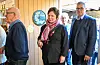 Presis klokka 14.00 blei dørene opna, og Ragnhild Jepsen og Arild Steinsland kunne gå inn saman med mange oppmøtte.