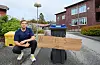 Kristoffer Ervesvåg tok kreative grep da helsestasjonen for seniorer åpnet denne uken. Kontoret hans ligger på Sveio omsorgssenter, under avdeling Solbakken.Foto: Morten Vågset Møller