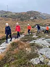 Laurdagen blei nytta til ein tur i Nordsjøløypa. F.v. Berit Agasøster, Gudny Eldøy Kydland, Torill Berge Nøstvåg, Ørnulf Botnen og Ernst Reinhard Lim.