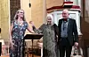 Trioen som hadde sett saman programmet til ære for forfattaren tar i mot applausen. F.v. Kari Beate Tandberg, Ragnhild Vannebo og John Pål Inderberg.