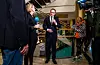 Riksmeklar Mats W. Ruland då han gav pressen ei orientering ved 21-tida torsdag kveld. Foto: Håkon Mosvold Larsen / NTB / NPK