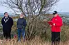 Styreleiar i Haugesund Røde Kors Paul Eggen (t.h.) delte minne frå bergingsarbeidet og fortalde korleis beredskapen har blitt betre etter ulukka. Foto: Einar Vestvik