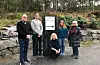 Røystemannskapet i Førde måndag morgon klar til å ta imot veljarane i nordre del av kommunen. Frå venstre Knut Lier, Espen Fosse, Kristin Hovland, Lillian Wirkola og Elise Austvik.