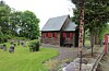 Valen kapell frå 1707 har vore flytta fleire gonger, også brukt som skulestove, før kapellet blei rive og bygd opp og vigsla på nytt i 1949. For meir enn 150 år blei sju born gravlagt her på same dag.