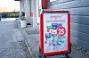 Apriltilbud står det på reklameplakaten. Men før første handledag i april var butikken stengt.