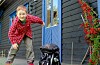 I dag har nesten 70 seksåringar i Sveio sin første skuledag. Kårstein Eikeland Ramsdal er ein av dei.