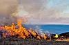 Etter kvart vart det fart på lyngbrenninga.