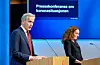 Statsminister Jonas Gahr Støre (Ap) og FHI-direktør Camilla Stoltenberg på pressekonferansen om koronasituasjonen tysdag. Foto: Håkon Mosvold Larsen / NTB / NPK