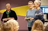 Anitha Ramsdal, Solfrid Hovland og Anne Grutle på scena saman.FOTO: THOMAS VALLESTAD DRAGESET