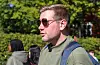 «Plastparadokset» er Alexander Sandtorvs femtande bok, og dessutan den han er mest stolt av. Håpet hans er at ho skal løfte plast som eit tema i innspurten av valkampen. – Eg trur eg er svartelista på Stortinget for eg har kjefta og kjefta på dei, seier han. Foto: Kenneth Sjøvold / NPK