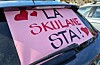 Bilkortesje frå Valevåg 11. april 2021.kortesje protest grendaskular opptog