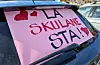 Bilkortesje frå Valevåg 11. april 2021.kortesje protest grendaskular opptog
