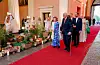 Dronning Sonja, kong Harald, prins Sverre Magnus, kronprins Haakon og kronprinsesse Mette-Marit på bakgardsfesten til kronprinsparet på slottet for å markere at kronprins Haakon og kronprinsesse Mette-Marit fylte 50 år i løpet av sommaren. Foto: