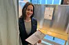 Ordførar Linn Therese Erve (Ap) inviterte mellom anna til førehandsrøysting på kommunehuset. FOTO: TORSTEIN TYSVÆR NYMOEN
