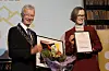 Fylkesordførar i Vestland fylkeskommune, Jon Askeland, og kultur- og likestillingsminister Anette Trettebergstuen. FOTO: LISELOTTE BAKKEVIG TONHEIM/NPK