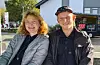 Standen til Juliya Hollund var fylt opp med ulike smykke og ringar. Ho smeltar ein spesiell type glas sjølv for å laga perler og anna pynt, gjerne i kombinasjon med smykkesteinar. Sonen Mikhail Hollund var også med på standen.