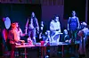 Glimt frå 10. klassingane ved Sveio skule sin kabaret «Det er ikke bare bare med barnebursdag».FOTO: TORSTEIN TYSVÆR NYMOEN