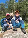 Klare til avgang. Daniel Haugen Bua, Adela Kathrin Velde og Gabriel Gravelsæter Gravdal.
