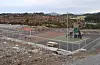 Leikeplassen er ferdig, det same er asfalterte vegar og fortau. Fiks ferdig infrastruktur bør freista tomtenjøarar, men på erkar også prisane, seier meklar Fred Lippens.FOTO: EINAR VESTVIK
