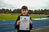 Noa Tobias Halseid (12) var sikker på at han hadde funnet det rette løsningsordet i påskerebusen: «God påske».Foto: Morten Vågset Møller