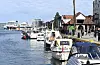 Småbåtar ved Bryggen i Bergen. Ein båteigar meiner at Noreg framleis er eit u-land når det gjeld tømming av septik frå båt, og skriv at han mellom Sandnes og Lofoten berre har observert éin mottaksstasjon. Denne stasjonen er i Bergen. FOTO: MARIT HOMMEDAL/ NTB / NPK