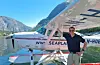 Trond Nypan med eit sjøfly, som mogelegvis i framtida kan landa i Sveio. FOTO: PRIVAT
