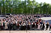 Leikarringen i BUL Oslo dansar på Karl Johan kvart år på 17. mai, og hadde rekordmange deltakarar i 2023. 160 dansarar deltok.