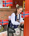@nancy_auklandshamn Fin (men kald) 17. maifeiring i Auklandshamn. #vestavindsveio