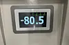 Ultrafrysarane heldt minus 80 grader. Det er det som må til for å halde organismane levedyktige i tiår etter tiår.