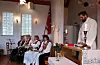 Eikeland musikkorps spelar under 17.maigudstenesta i Eikeland kapell. FOTO: HALDIS ROLFSNES STUELAND