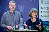 Bondeleiarane Bjørn Gimming (Norges Bondelag) og Kjersti Hoff (Norsk Bonde- og Småbrukarlag) overrekte krava sine til årets jordbruksoppgjer for ei veke sidan. Torsdag kjem statens tilbod. Arkivfoto: Stian Lysberg Solum / NTB / NPK