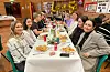 Ein innhaldsrik festmiddagbuffet fall i smak.