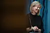 Guri Melby (V) intervjues i vandrehallen etter fremleggingen av regjeringens forslag til statsbudsjett for 2021.