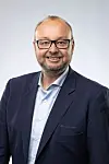 Så snart det blir litt varmare i veret reknar Reidar Vik, salssjef i Eiendomsmegler Vest med at det vil dukka opp ein god del fleire hytter til sals også i Sveio.