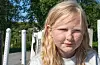 Emma Økland (19) deltar på rideleir for første gong og stortrivst.