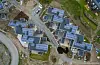 Moglegheitene for å utnytte tak og fasadar til solenergi er høge i Noreg, viser ein studie Multiconsult har gjennomført. Her bilete av økolandsbyen i Hurdal der husa har solcellepanel på taket for å vere mest mogleg sjølvforsynte med straum. Foto: Tore Meek / NTB / NPK