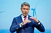 Olje- og energiminister Terje Aasland (Ap) fryktar ikkje at hasteinnkallinga av Stortinget skal stikke kjeppar i hjula for arbeidet til regjeringa med ein tiltakspakke på straum. Foto: Lise Åserud / NTB / NPK