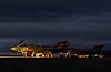 F35 i skumringa på Ørland Hovedflystasjon.