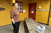 Silje Grønlien fann hærverket, boss og kniven då ho kom på jobb måndag morgon.