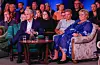 I år er det kommune- og fylkestingsval, likevel er det rikspolitikarane som frontar valkampen i media. Her ser vi Jonas Gahr Støre (Ap) og Erna Solberg (H) på det NRK-sende folkemøtet i Tromsø.