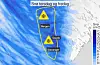 Frå torsdag klokka 04.00 aukar faren for snø. Fredag klokka 16.00 vil faren vera over. I mellomtida kan det koma 35 cm snø på dei mest utsette plassane. Kart: Meteorologisk institutt