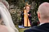 I etterkant av vigselen stod ein harpekonsert i idylliske franske omgjevnader for tur.