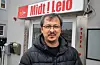Ömer Sariaslan er klar til å ta imot gjester i Midt i Leio restaurant og bar. Foto: Einar Vestvik