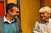 Asle Georg Halleraker (Uavhengig) og Lars Einar Hollund (H) var på kvar si side av forlenging av Haugalandspakken. Men det fekk ikkje koma i mellom ein triveleg prat.FOTO: THOMAS VALLESTAD DRAGESET