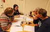 Ordførar Linn Therese Erve snakka på vegne av kommunen. og tok jobben som sekretær i ei av gruppene. FOTO: BJØRN ENERSTVEDT