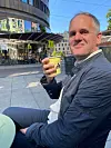 Gratulerer så mye med farsdag, Sjoerd Weterings. Eg er kjempeglad i deg. Klem Anne.