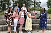 – Gratulera med kulturstipend 2020, og lykke til vidare. Eg heiar på dykk! uttalte ordførar Linn Therese Erve til stipendvinnarane. I første rekkje f.v. Sveio Drill, her representert ved Christiana Panayiotou, Lisa Svartveit, Ranveig Eide og Rebekka Jacobsen. Bak Therese Nes og Marco Thomas frå teatergruppa TeARTig.